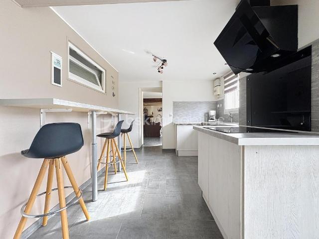 Maison familiale proche des commodités