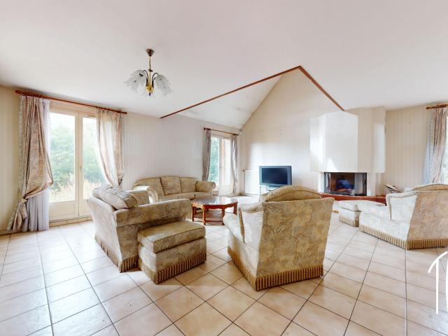 EXCLUSIVITE RUNGIS MAISON FAMILIALE PROCHE CENTRE VILLE 4 CHAMBRES GARAGE JARDIN