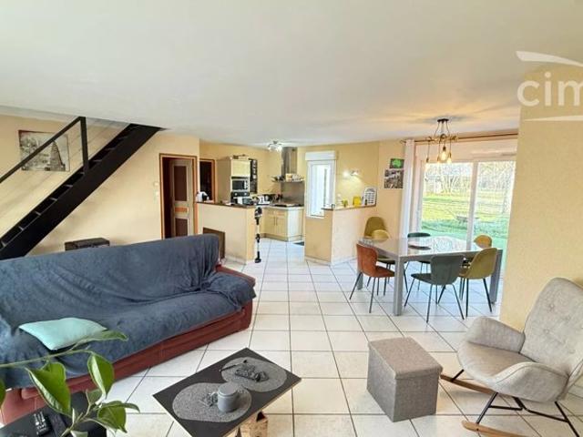 ? MAISON FAMILIALE RÉCENTE – VENTE À TERME LIBRE 6 ANS
