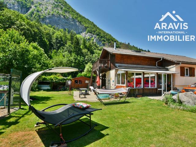 Maison 120 m2 Châtillon sur Cluses Calme, DPE C/A T4 + appar. 108m² Châtillon sur Cluses