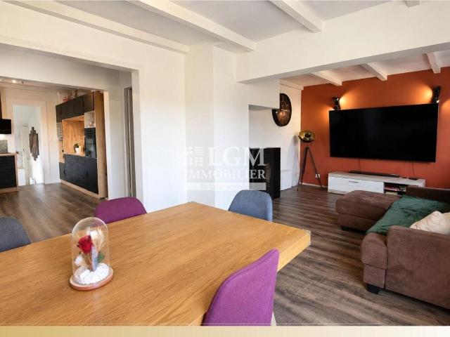 Maison familiale rénovée de 120 m² avec garage, quartier mai. 127m² Marck