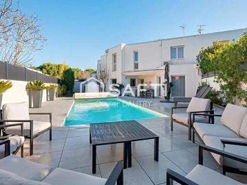 Villa prête à vivre – Piscine et Jardin intimiste