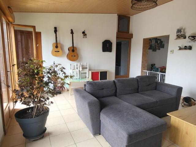 Maison familiale semi mitoyenne et semi plain pied 120 m² 120m² Ecourt Saint Quentin