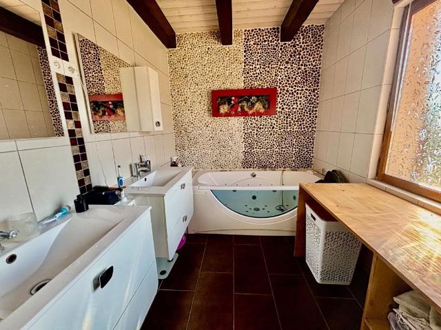 Maison familiale spacieuse,162 m²,Proche Suisse