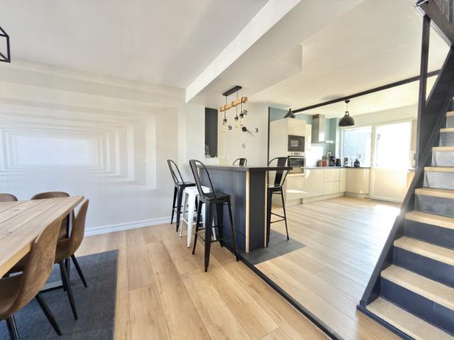 Maison familiale spacieuse et lumineuse