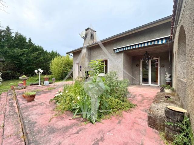Maison familiale T5 de 130 m² avec triple garages à Saint Sulpice sur Lèze