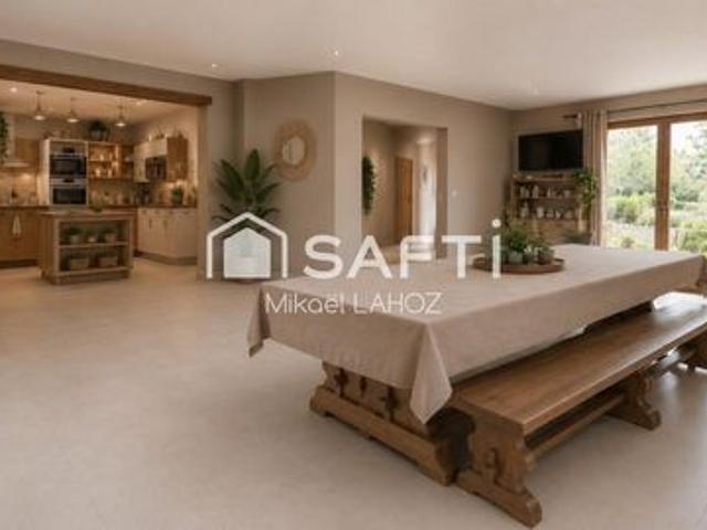 Maison familiale T5 138 m², Terrain 1100 m²