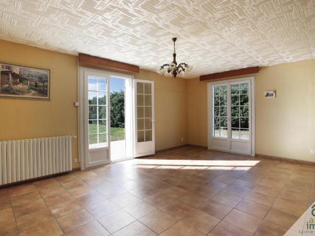 Maison familiale T7 de 166 m2 Terrain 2 550 m2 Le Bersac