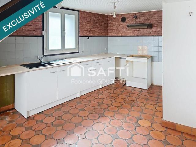 Maison familiale trois chambres et un bureau