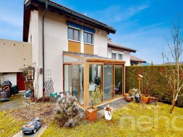 Haute-Sorne, Bezirk Delsberg, Jura - Parkplatz