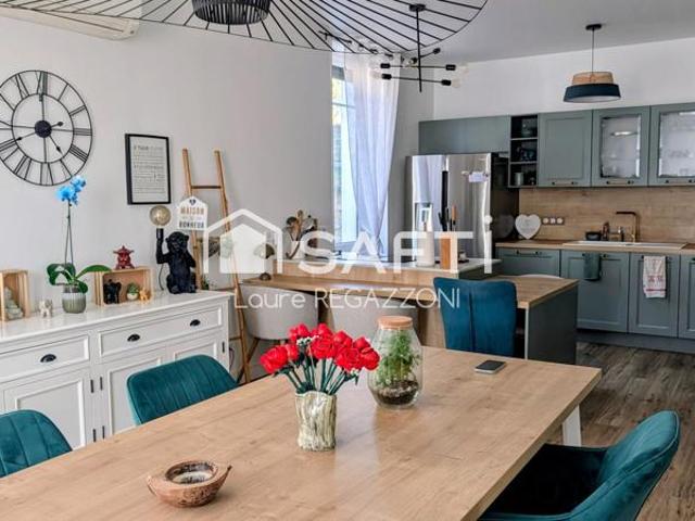 Maison familiale 150m2 au sol avec piscine, 10 min de Beaune