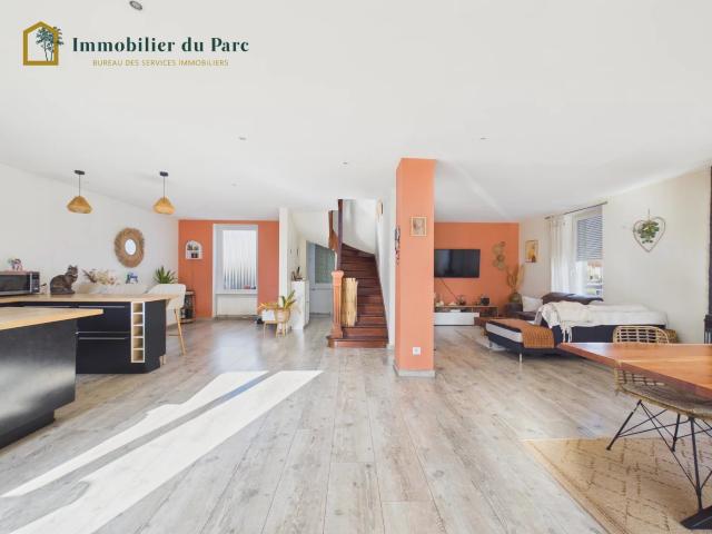 Maison familiale 152 m² avec grande pièce de vie 4 chambres –
