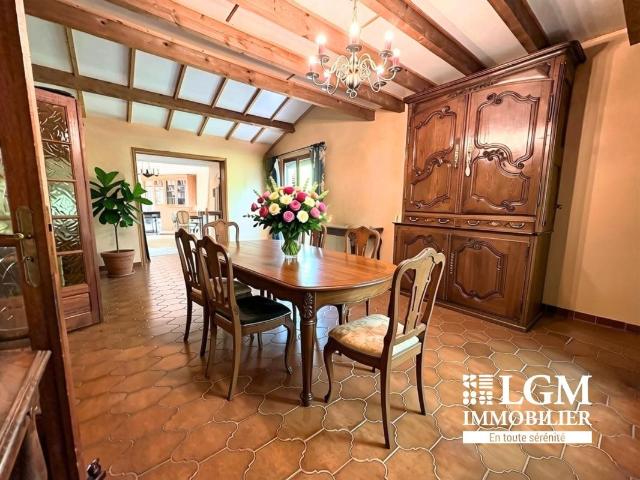 Maison familiale 155 m² – 4 chambres, terrain arboré et doub. 155m² Lavaur
