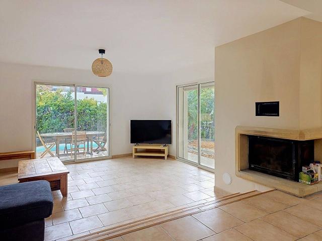 Maison familiale 156 m² avec piscine chauffée