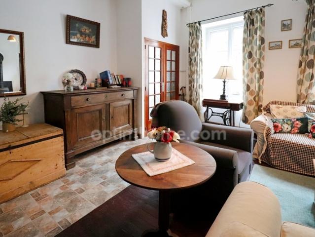 Maison Familiale 156 m² 7 pièces 4 chambres 2 Garages sur Terrain de 491 m² MAGNAC LAVAL 87190