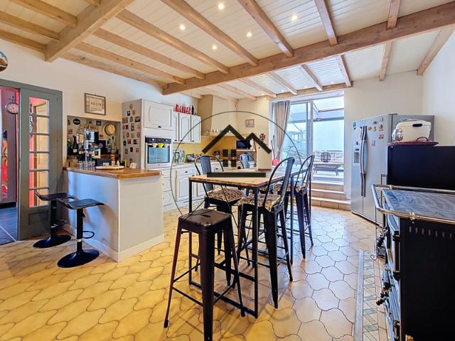 Maison familiale 170 m2 Jardin Lachapelle Saint Pierre