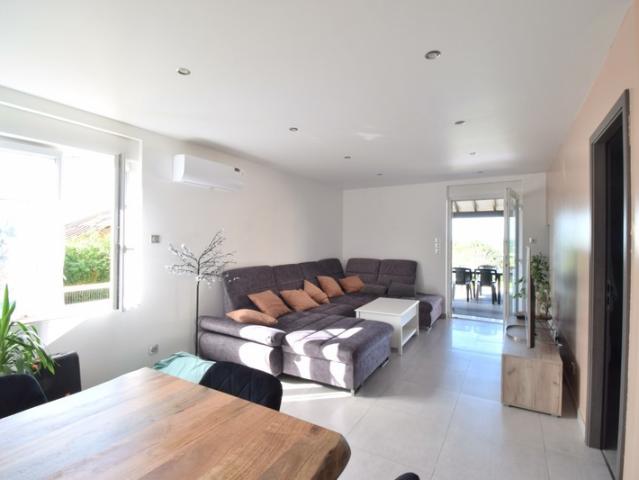 Maison familiale à vendre à Laimont – 186 m² – 5 chambres – Piscine chauffée – DPE B – Terrain clos de 2 600 m²