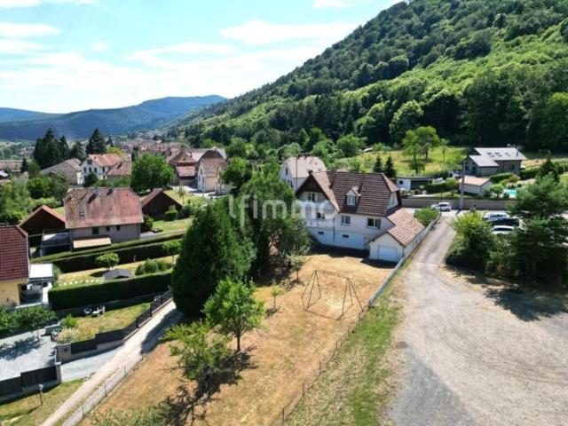 Maison familiale 190 m² – 13,63 ares constructibles – Triple gar