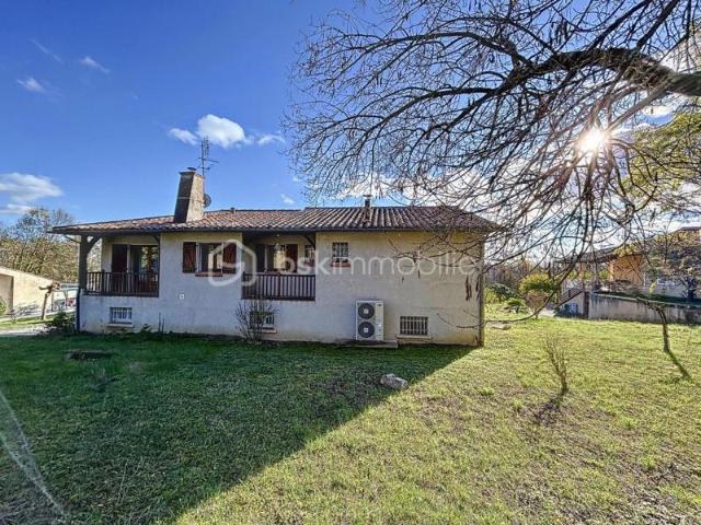 Maison familiale 104 m² avec grand terrain, sous sol total et dépendance