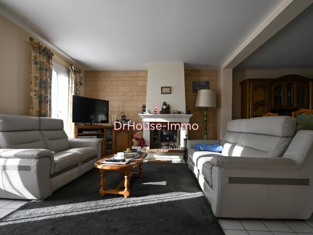 Maison familiale 122 m² avec terrain de 869 m² Villaines sous Bois