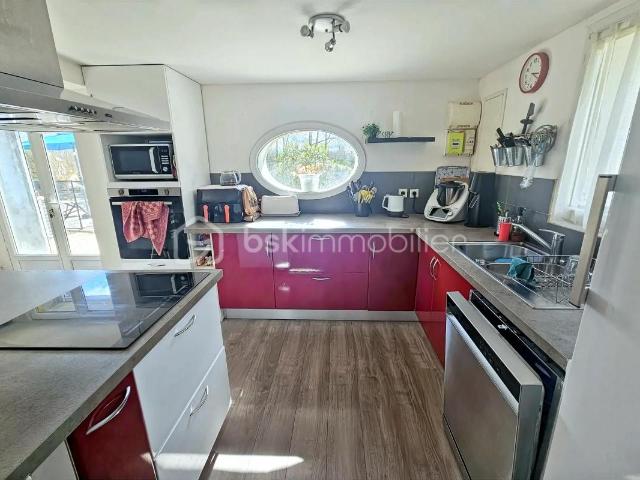 Maison familiale 129 m² – 3 chambres – 1 bureau Terrain 962 m² – Environnement recherché