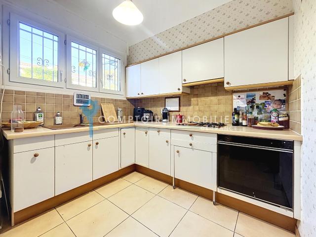 Maison familiale 144 m2, 4 Chambres, Jardin