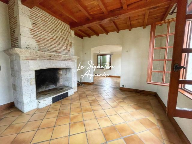 Maison Familiale 135M², 3 Chambres, Garage Et Jardin 135m² Valence d'Agen