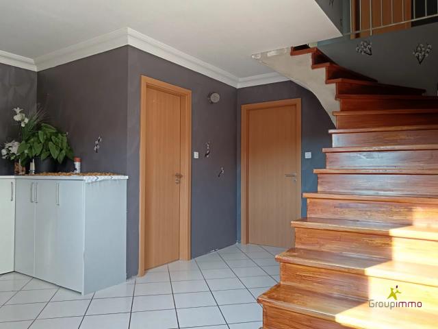 MAISON FAMILIALE
