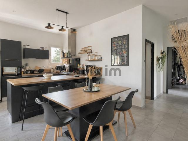 Maison familiale 3 chambres avec jardin et belles possibilit