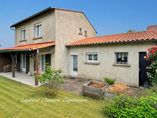 Maison familiale 4 chambres à Bassillac et Auberoche 24