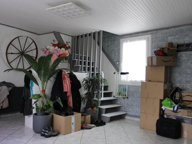 MAISON FAMILIALE 4 CHAMBRES A CHAMBOIS