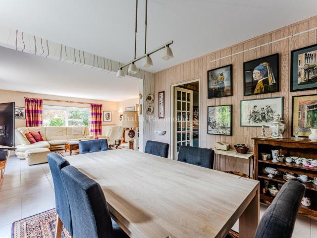 Maison familiale 4 chambres avec dépendance et grand terrain. 170m² Branne