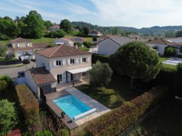 Maison familiale 4 chambres avec piscine chauffée Génissieux Location