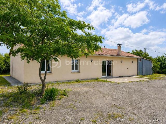 Maison familiale, 4 chambres, de plain pied, environnement calme