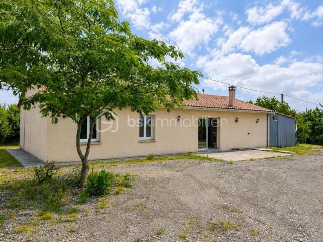 Maison familiale, 4 chambres, de plain pied, environnement calme