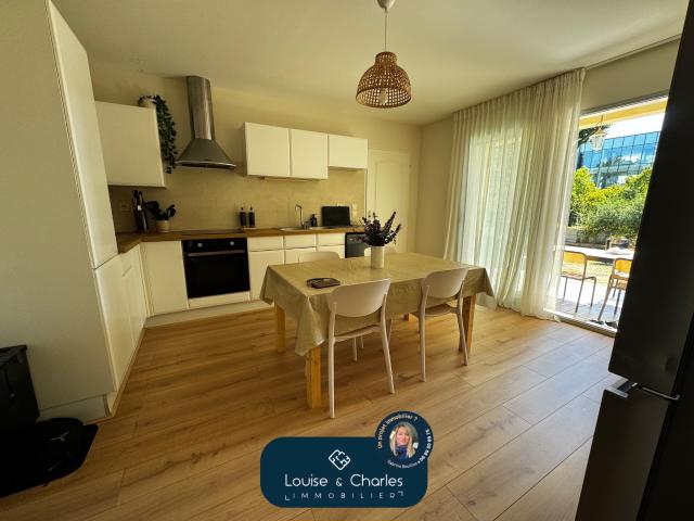 Maison familiale 5 chambres avec suite parentale Terrain piscinable Secteur résidentiel recherché:VANCIA