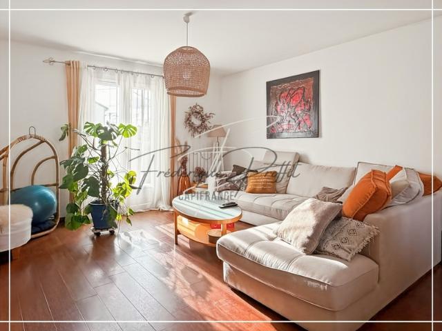 ? Maison familiale 5 chambres – Sous sol total – Secteur calme