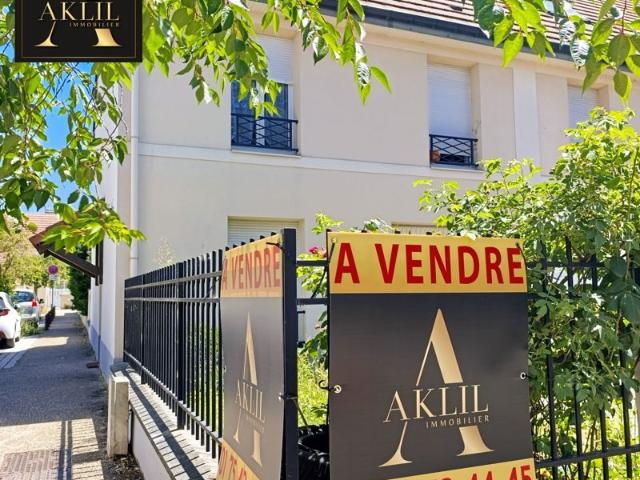 Maison familiale 5 pièces Allée pavillonnaire et arborée