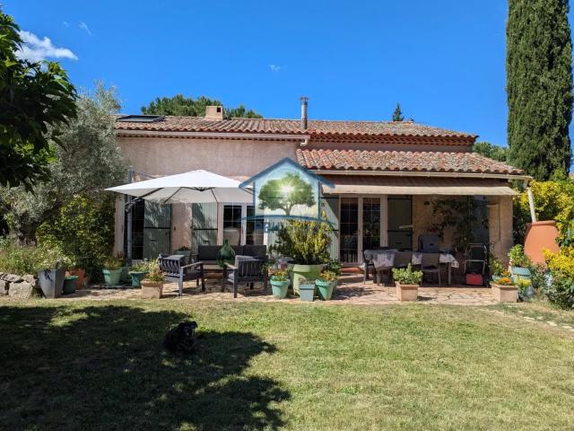 Maison familiale 5 pièces PIGNANS