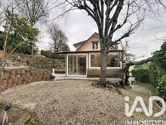 Maison familiale 5 pièces 140 m²