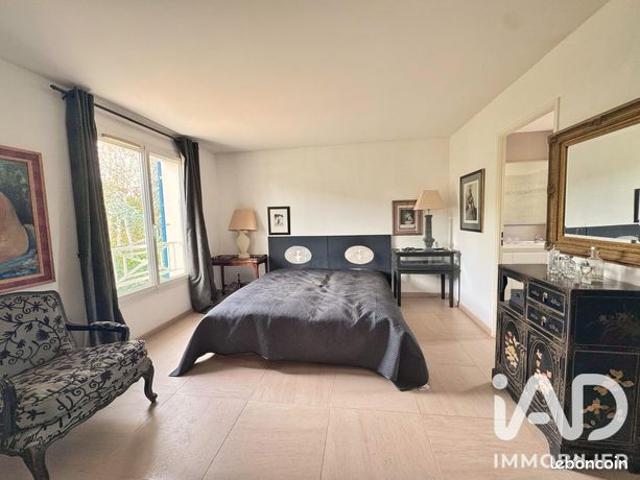 Maison familiale 5 pièces 169 m²