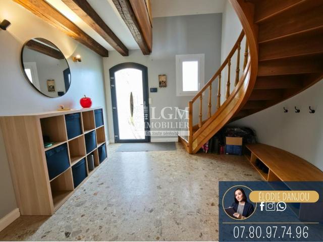 Maison familiale 6 chambres – 156 m² – Terrain de plus de 3. 156m² Cloyes les Trois Rivières