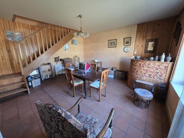 Maison familiale 6 chambres et grand terrain