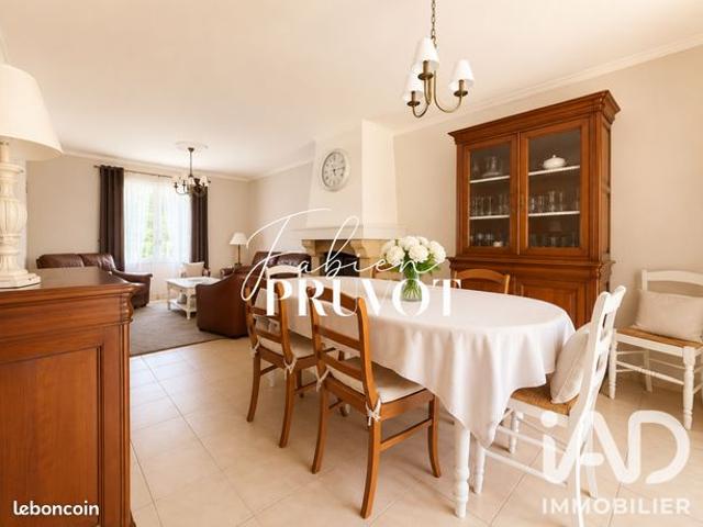 Maison familiale 6 pièces 123 m²