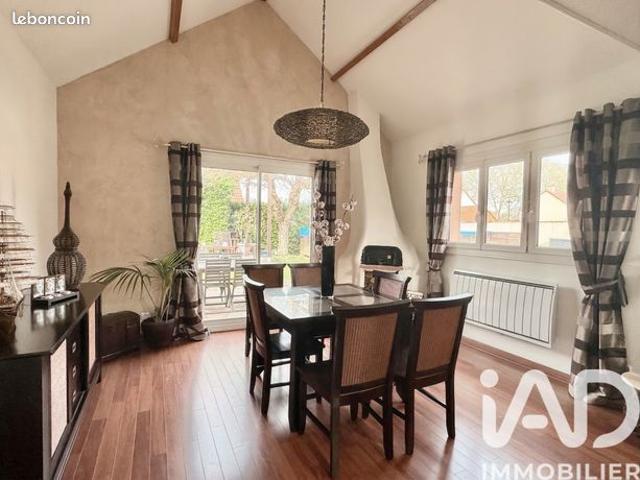 Maison familiale 7 pièces 141 m²