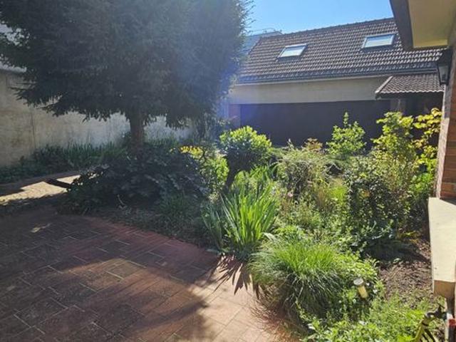 Maison familiale 7 pièces 271 m²