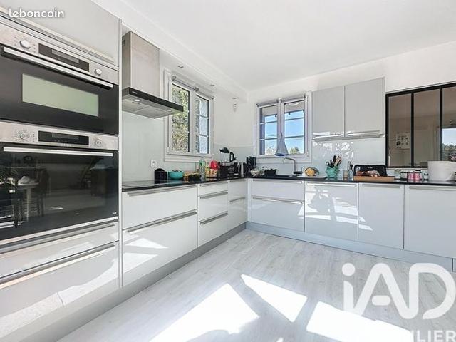 Maison familiale 7 pièces 200 m²