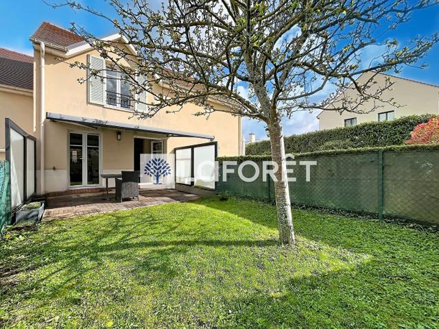 Maison familiale lumineuse avec jardin plein sud et garage 79m² Saint Nom la Bretèche
