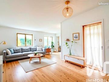 Maison familiale 8 pièces 182 m²