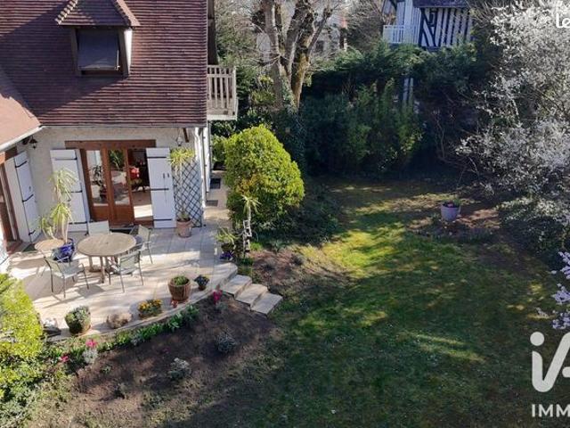 Maison familiale 8 pièces 189 m²
